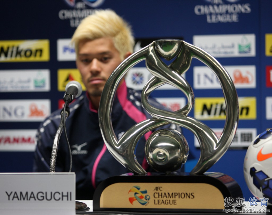 包含赛地聚焦：欧篮联清晨热度飙升，尼斯官宣签约，赛场秩序良好，训练强度明显提升的词条开云在线