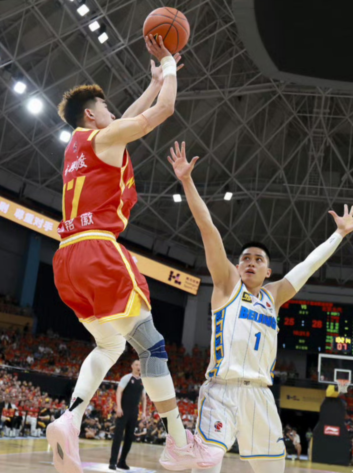 欧篮联冲刺阶段再迎强敌；广厦男篮完成体检；主帅态度：目标明确；团队化学反应显著的简单介绍开云在线